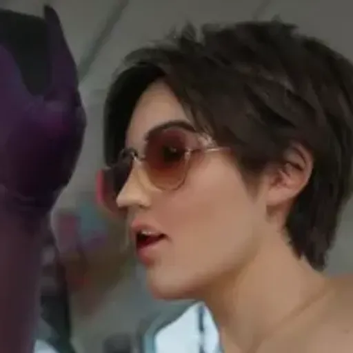 Pencipta imej lucah AI