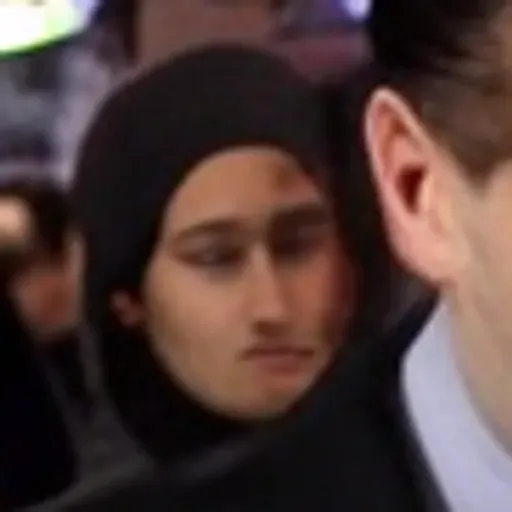 AI色情照片生成器