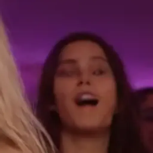 AI色情照片生成器