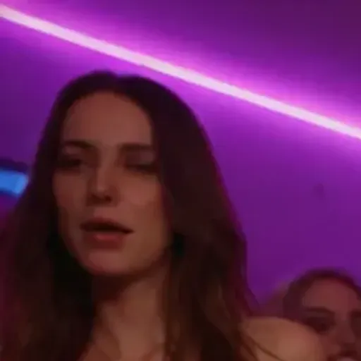 AI色情照片生成器