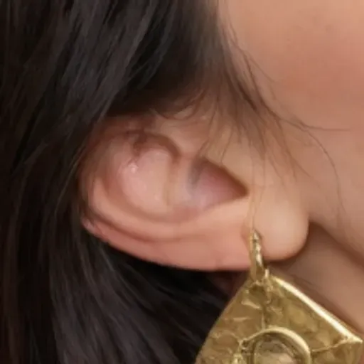 AIポルノ写真ジェネレーター