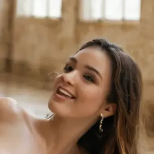 AI色情照片生成器