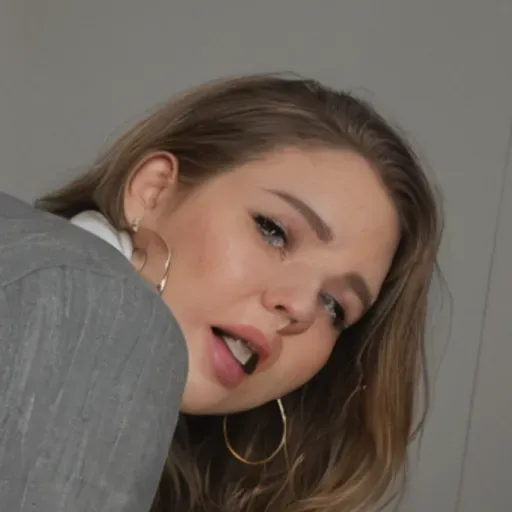 AIポルノ画像ジェネレーター