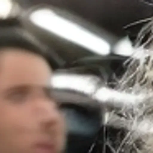 AI色情照片生成器