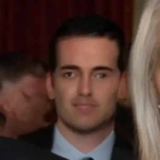 ตัวสร้างรูปโปรโมชั่น AI