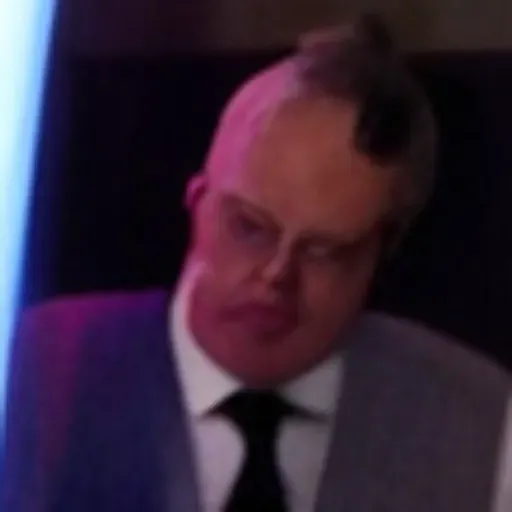 AIポルノ写真ジェネレーター