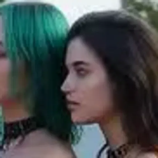 AIポルノ写真ジェネレーター