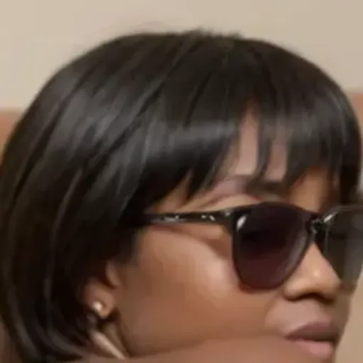 AIポルノ写真ジェネレーター