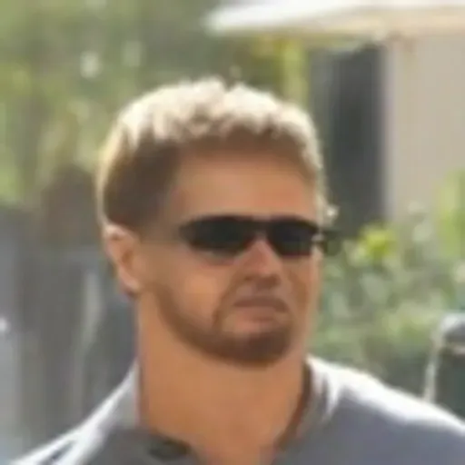 AI色情照片生成器