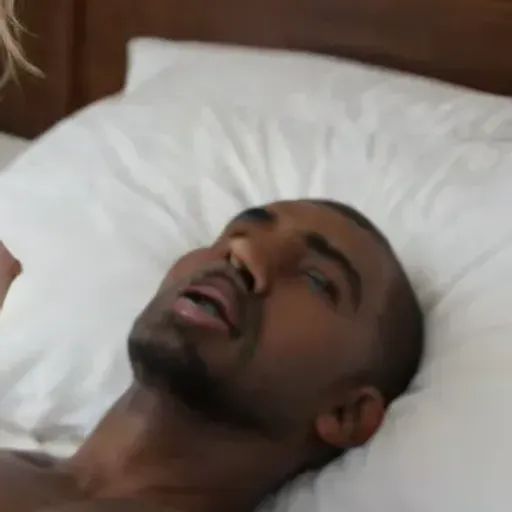 generatore di foto porno IA