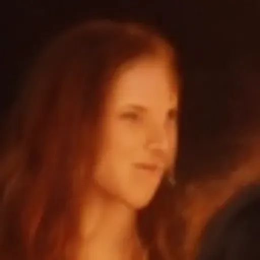 Penghasil gambar lucah AI