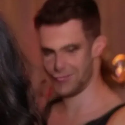 ตัวสร้างรูปโปรโมชั่น AI