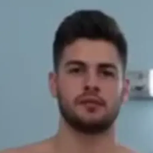 AIポルノ写真ジェネレーター