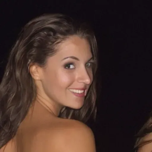 AI色情照片生成器