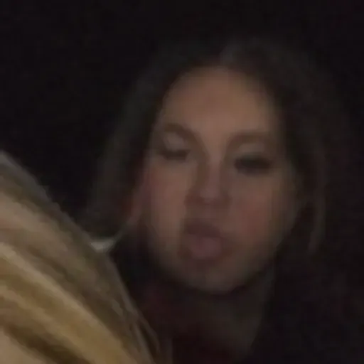 AI色情照片生成器