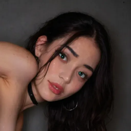 AIポルノ画像ジェネレーター