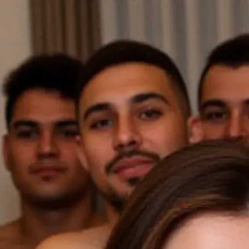 AI色情照片產生器