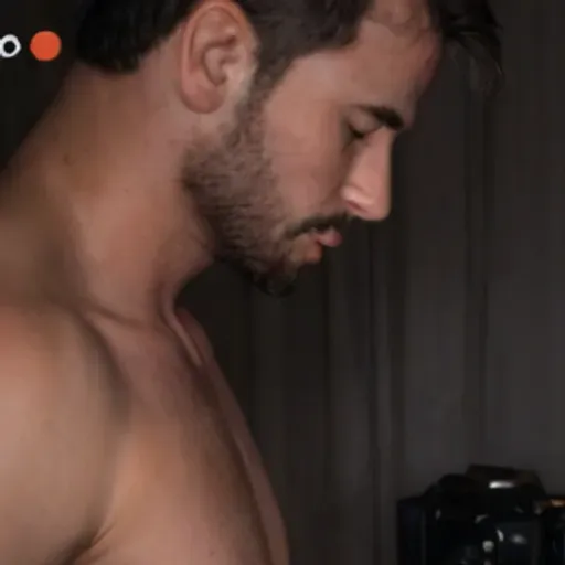 generatore di foto porno IA