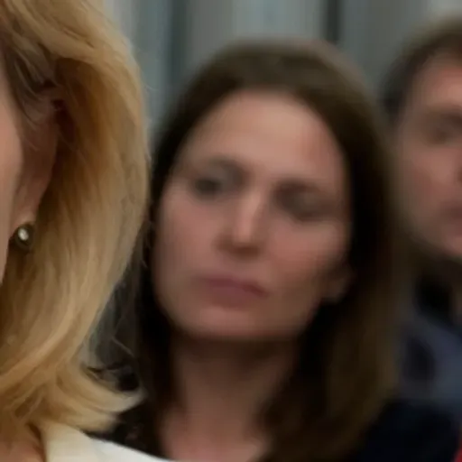 AI色情照片生成器