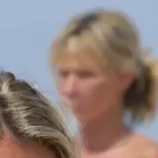 AI色情照片生成器