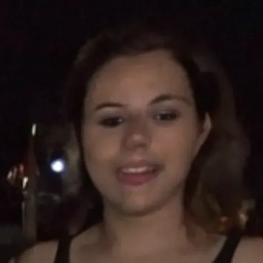 AI色情照片生成器