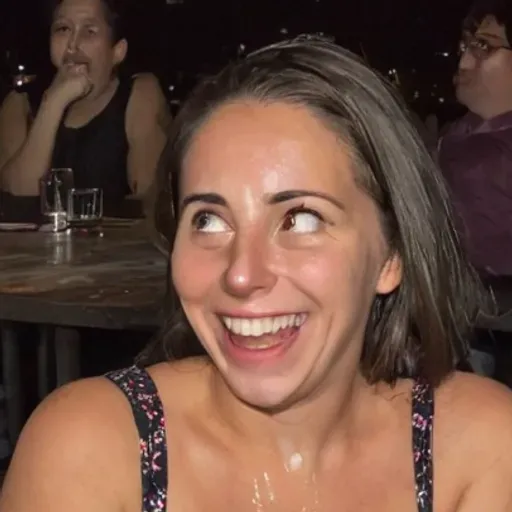 AI色情照片生成器