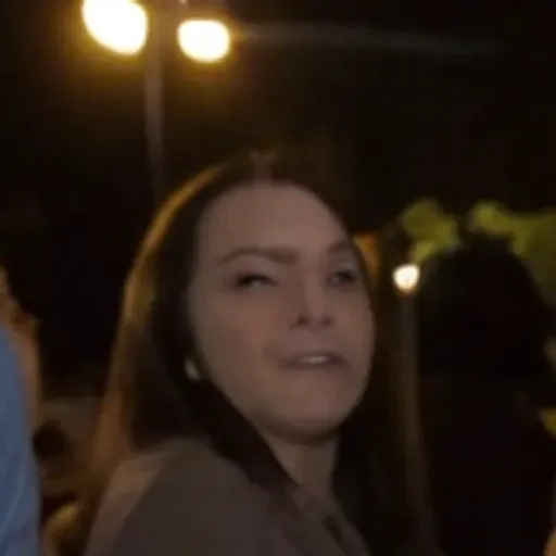 AI色情照片生成器