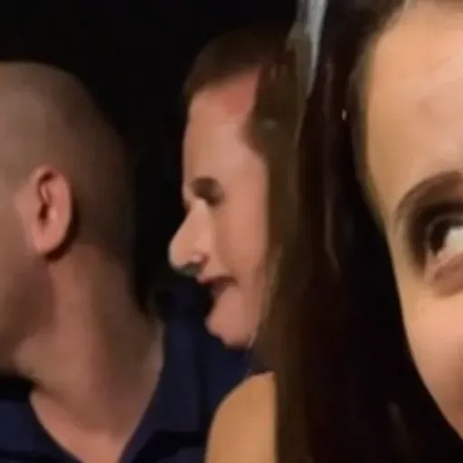 AI色情照片產生器