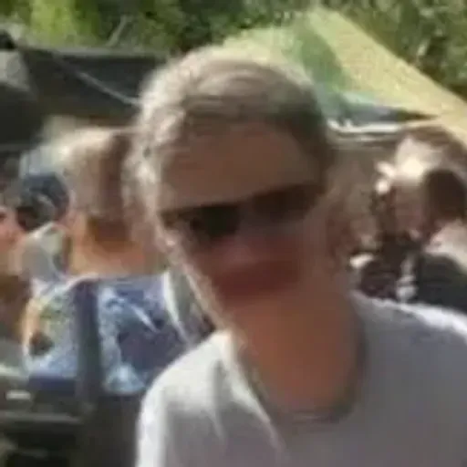 Penghasil gambar lucah AI