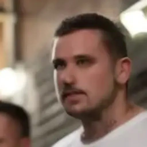 yapay zekâ porno foto üretici