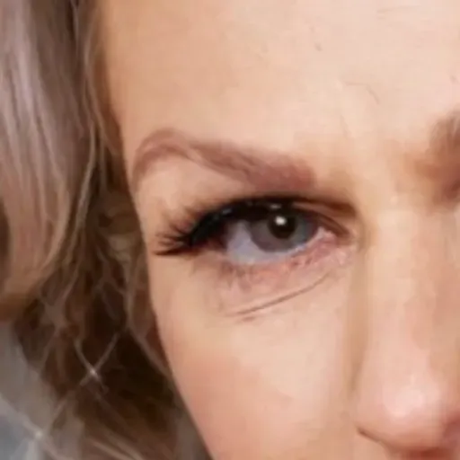 ตัวสร้างรูปโปรโมชั่น AI