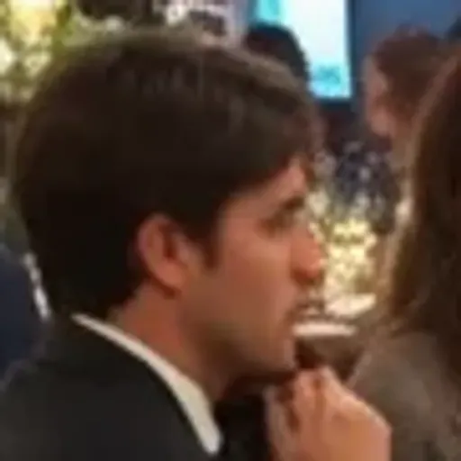 AI色情照片生成器