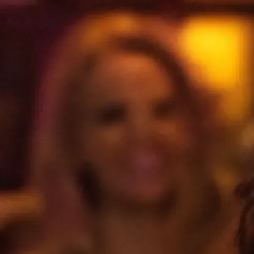 ตัวสร้างรูปโปรโมชั่น AI