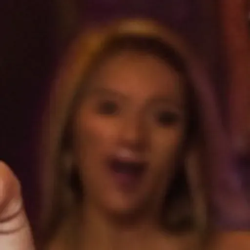 ตัวสร้างรูปโปรโมชั่น AI