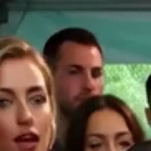 generatore di foto porno IA