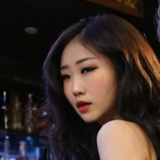 AI色情照片生成器