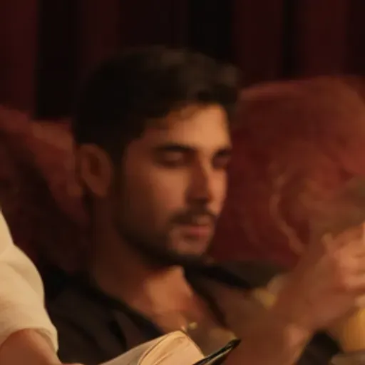 AI色情照片生成器