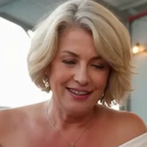 AIポルノ写真ジェネレーター