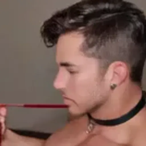 AIポルノ写真ジェネレーター