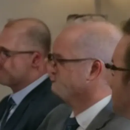 AI色情照片產生器