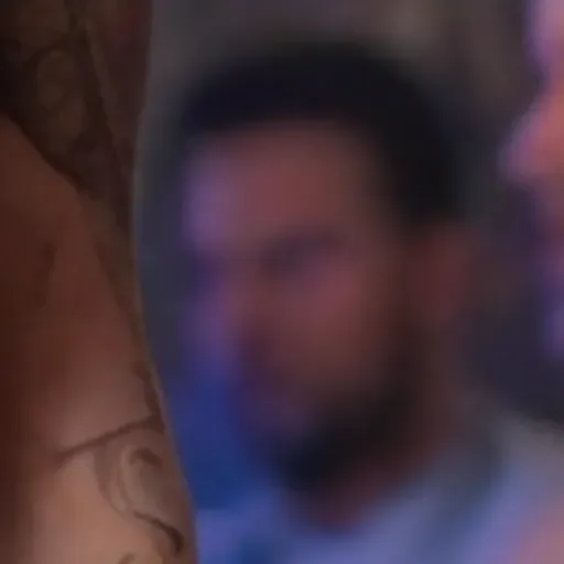 AI色情照片生成器