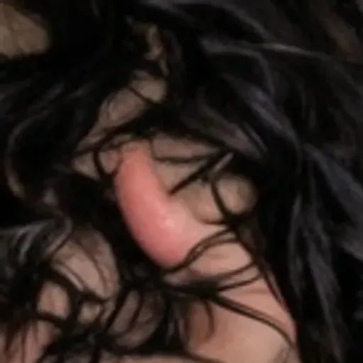 AI色情照片生成器