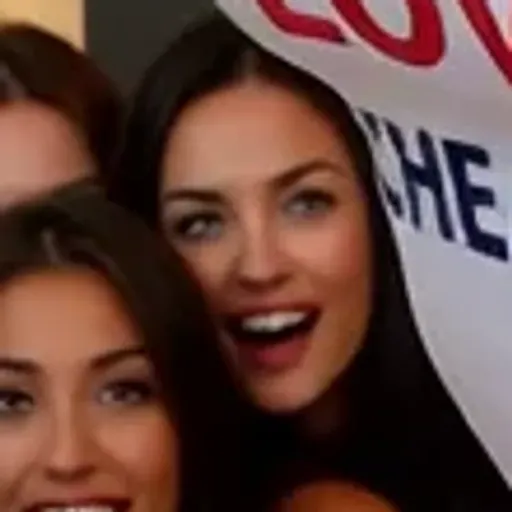 AI色情照片生成器