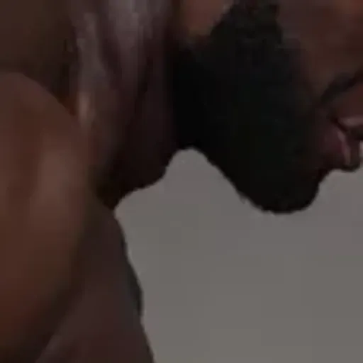 AI色情照片生成器