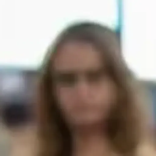 AIポルノ写真ジェネレーター