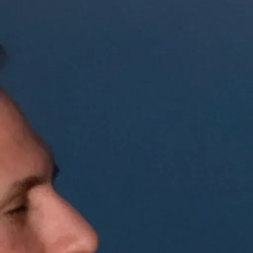 ตัวสร้างรูปโปรโมชั่น AI