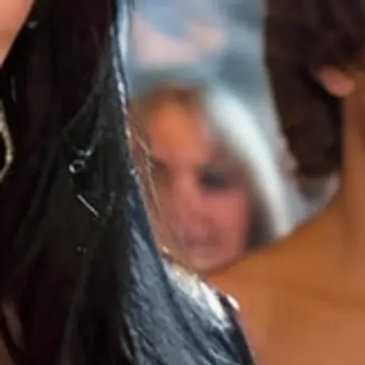 AI色情照片生成器