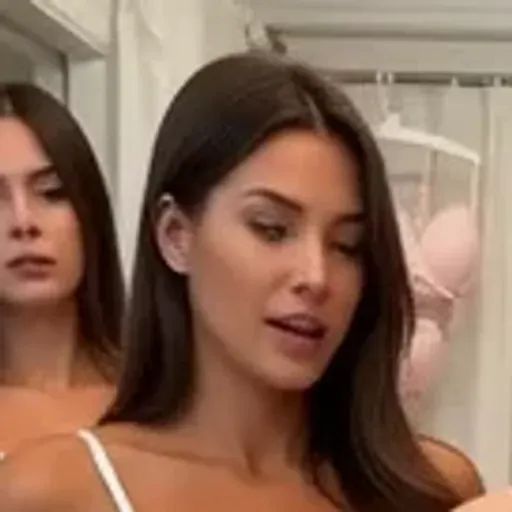 AI 포르노 사진 생성기