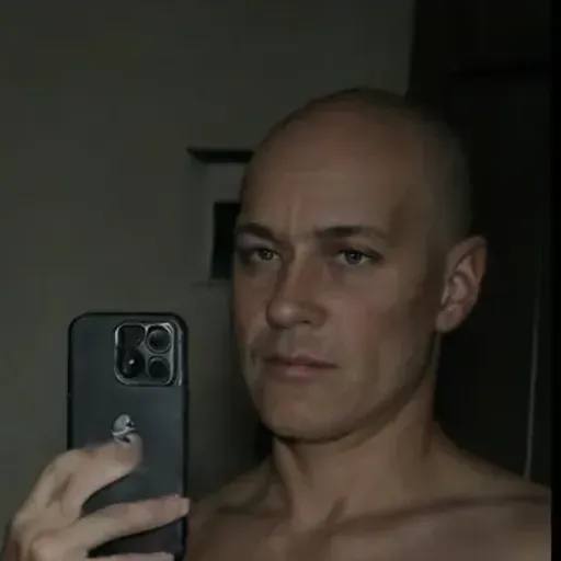 AI 포르노 사진 생성기