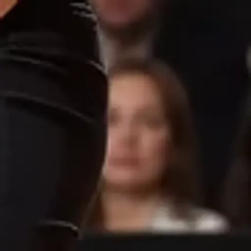 AI色情照片生成器